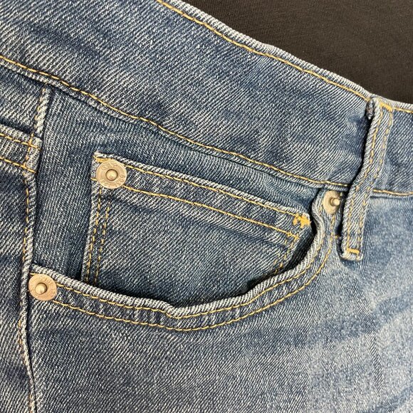 GAP Maternity Full Panel Girlfriend Jeans - medium wash - 28S - Picture 6 of 10